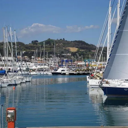 아파트 Casa Mimi A Due Passi Dal Mare E Dal Centro *